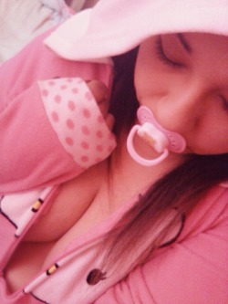 princesskittybear:  Took more pictures in my onesie! ^-^ *please