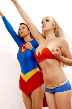 bassman469:  nude-superheroines:  Supergirl and Wonder Woman