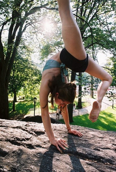 nice view on gymnastics #nsfw #girlsinyogashorts