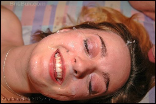 Straight from BRITBUK / AmateurFacialsUK members area, heres some nice CREAMY SMILES from OUR EXCLUSIVE BUKKAKE SESSIONS!