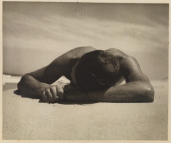 lostfoundagain:Sunbaker by Max Dupain 1937 … The original,