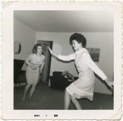 fifties-sixties-everyday-life:  Doing the twist, 1964.