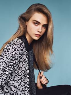 stormtrooperfashion:  Cara Delevingne in “The Face” by Alasdair