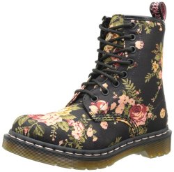 wickedclothes:  Dr. Martens Floral Boots With the Dr. Martens