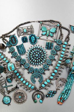 nativeamericannews:  Turquoise jewelry making goes as far back