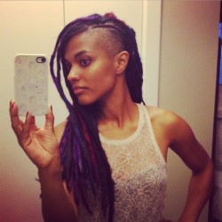 gonfal:  I just really want to appreciate Freema’s hair in