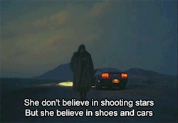 urbanendling:  Saying you dont believe in shooting stars is fucking