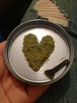 highhannah:  Kief heart.!