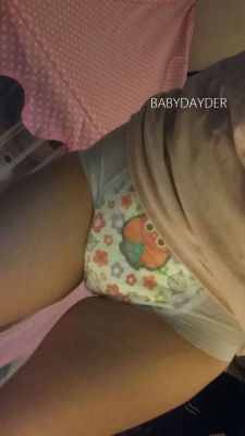 babydayder:  More of me // ABDL Snapchat // Wishlist