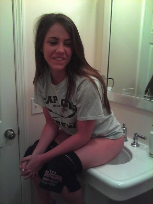 dimitrivegas:  Taking a dump