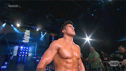 tornadoswift:  I love that serious expression that EC3 got into