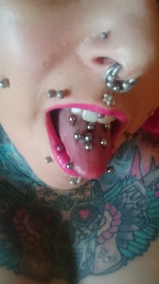 omg-bigbellylover:  Showing off the newest tongue piercing 8