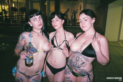 drivenbyboredom:  Topless Tuesday swimming at Exxxotica edition.-