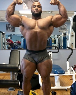 needsize:  Great shape and thickness.Carlos Thomas