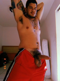 josetorres69:  bearvaporwav3:  Me #bear #parrudo #brasil #tattoo