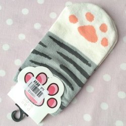 softiebaby:  cat paw socks   🐾  