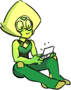 phosforce:  peridot playing games!! 