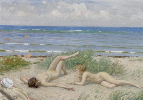 Girls on the beach, Båstad, by Paul-Gustave Fischer. Via The Athenaeum.