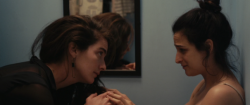 oldfilmsflicker:  In Obvious Child, the scenes with Jenny Slate