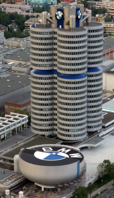 wacky-thoughts:  BMW Headquarters, Munich, Germany BMW Headquarters