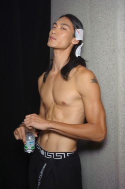 theasianmalemodel:  Chris Kylin  for Versace SS16 (Backstage)