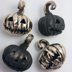 singedsanity:  diy-sf:  Jack•o•Lantern weights now available