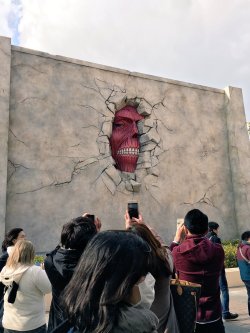 fuku-shuu:   First look at the Wall Titan at Universal Studio