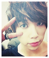 teok:  favourite hoon selcas ヽ(･ω･｀○)   