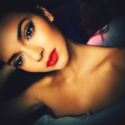kendall-kyliee:  kendalljenner: 👩
