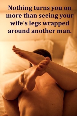 hotwifedesires69:  friendlyopen:   This is so hot!   Fuck I wish!