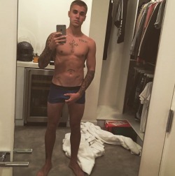 male-celebs-naked:  Justin Bieber Submit HERE  ← More Celebs