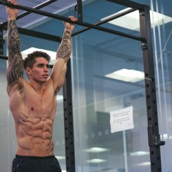 lockershots:  Give your favorite muscle a workout at lockershots.tumblr.comshirtlifting: Adi
