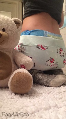 babymiabear:These ones are my favourite, and TeddyJ is looking