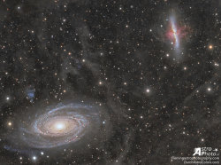 just–space:  Galaxy Wars: M81 versus M82   : In the lower