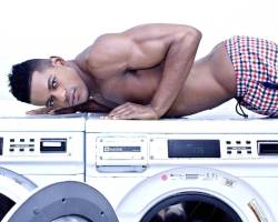 ohthentic:  eannigelfoto:  #laundryday #eannigelfoto @modeling4mylife