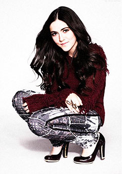 :  Isabelle Fuhrman for Justin Coit 