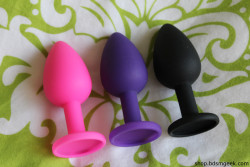 bdsmgeekshop:  Silicone Princess Plugs now come in Purple and