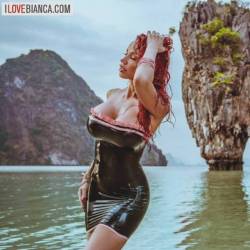 biancabeauchamp:In a latex dress at the #jamesbond island! How’s