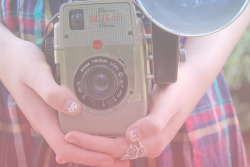 arissas:  vintage camera | Tumblr på @weheartit.com - http://whrt.it/XpqeLM