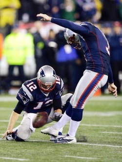 bostonkatie:  Patriots take the AFC Divisional Game with a 43-22