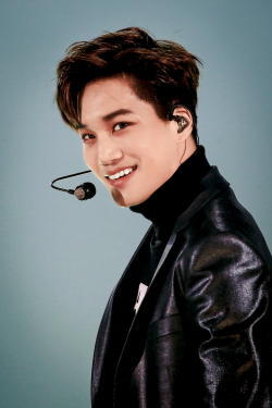 divinekai:   good looking jongin for @jonginization