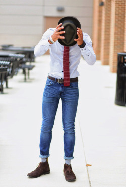 blackfashion:  Brandon, 20, MD Shirt/Jeans: H&M || Tie: Custom