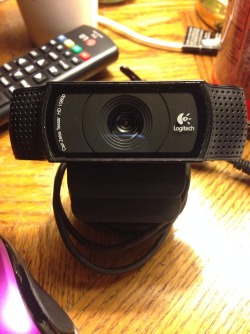 rydenarmani:  YO SEX WORKERS THIS IS A GIVEAWAY FOR YOOOOOOOOOOOU!!! So I just found this extra webcam just kind of hanging out in a drawer by itself. I completely forgot that I had two of the same webcam, but yet here this guy is. I’ve had it for about