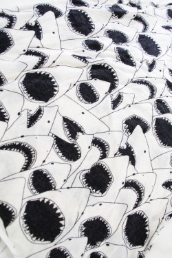 pumpkinicedcoffee:  can i get a whole wardrobe with in this print?