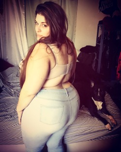 molotowcocktease:  Fat as hell and happy as fuck  Sexy as fuck