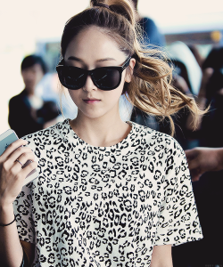 :  28/ ∞  of Jessica Jung 