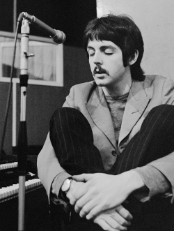 1967mccartney:Sgt. Pepper sessions, 1967.