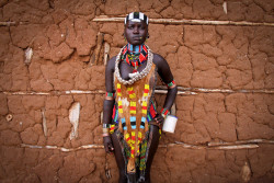 Hamar woman in her wedding dress