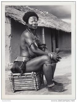 vintagecongo:  Woman from the Lalia tribe of the Mongo ethnic