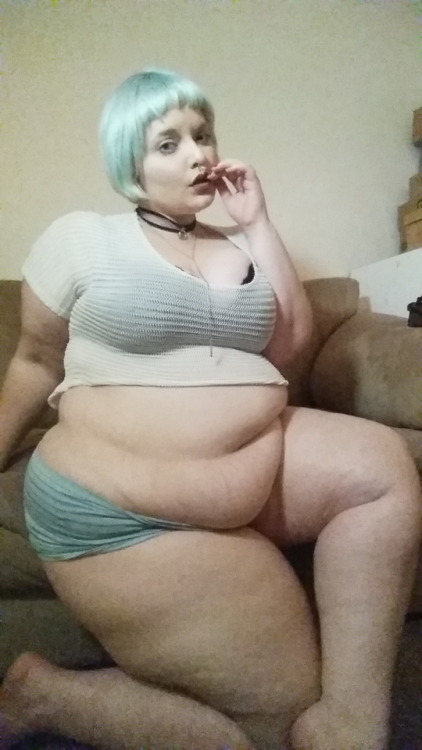 rollsofdestiny:Chub-chub-chub-chub 